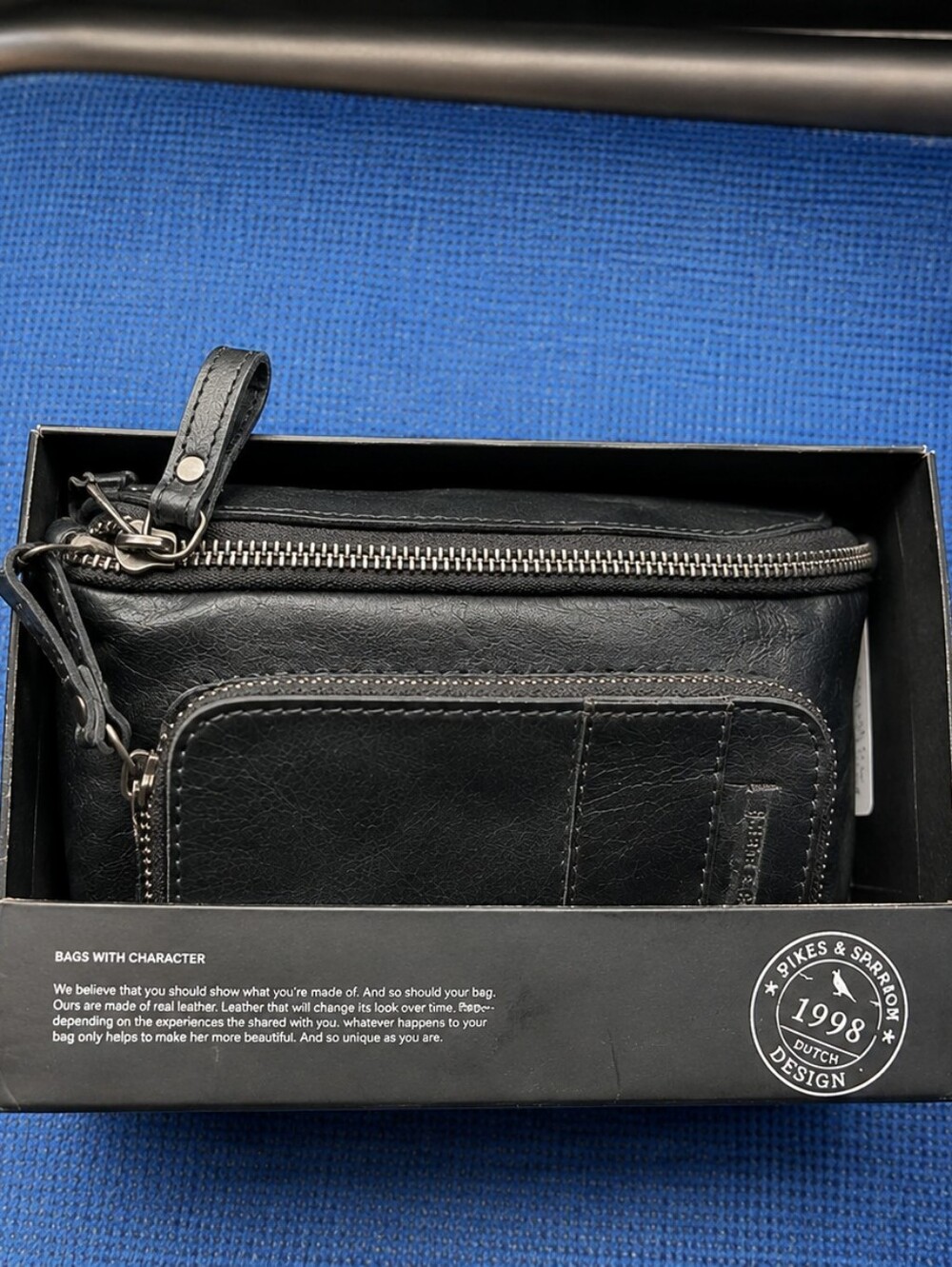 Spikes & Sparrow Black Leather Men’s Zip Pouch Belt Bag